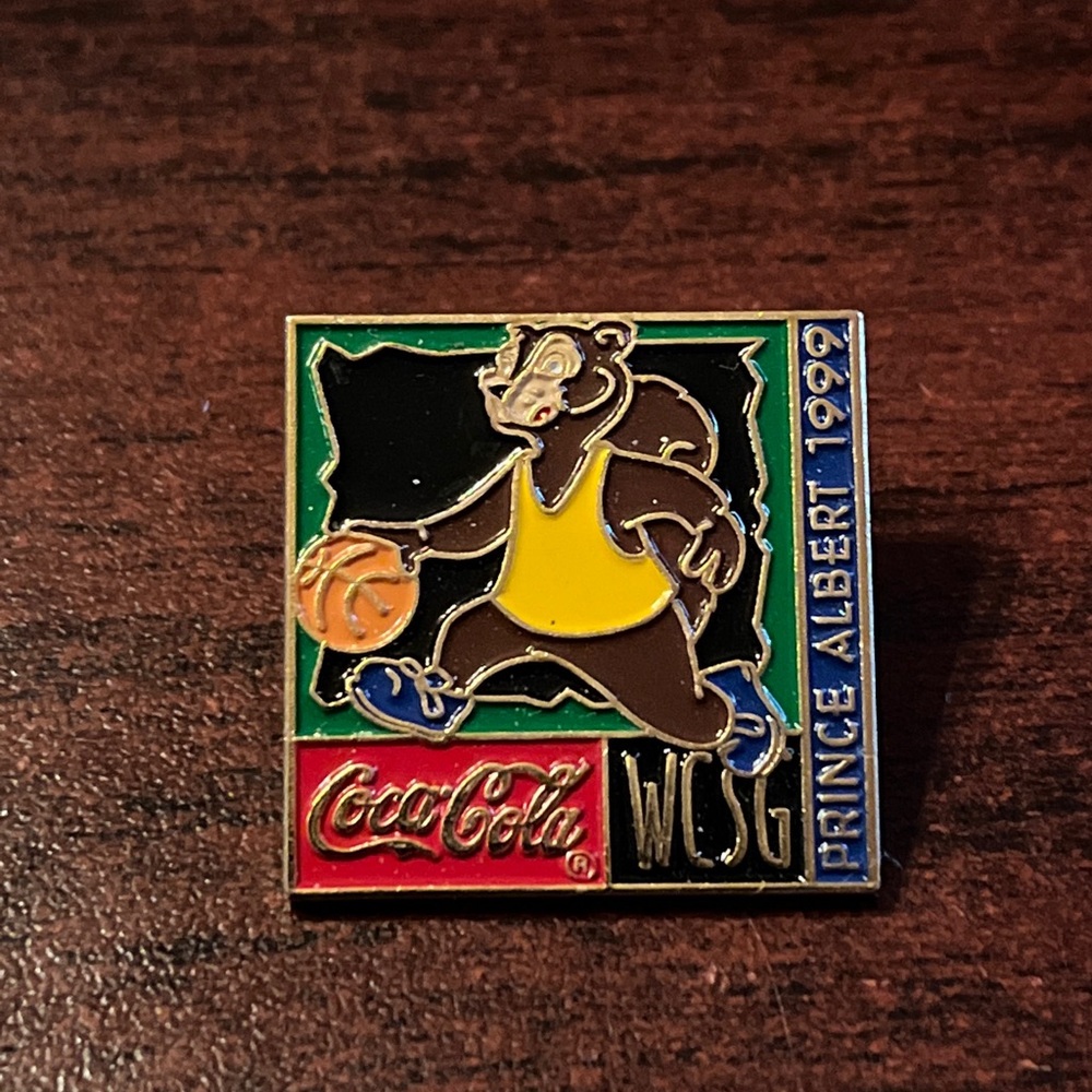 Vintage 1999 Coca Cola‎ Coke Prince Albert Squirrel WCSG Basketball Pin